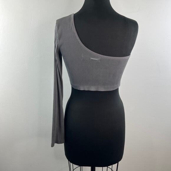 Maniere De Voir Gray Cropped Top Stretch Rib One Shoulder Pullover Top Size 12 - Picture 8 of 10